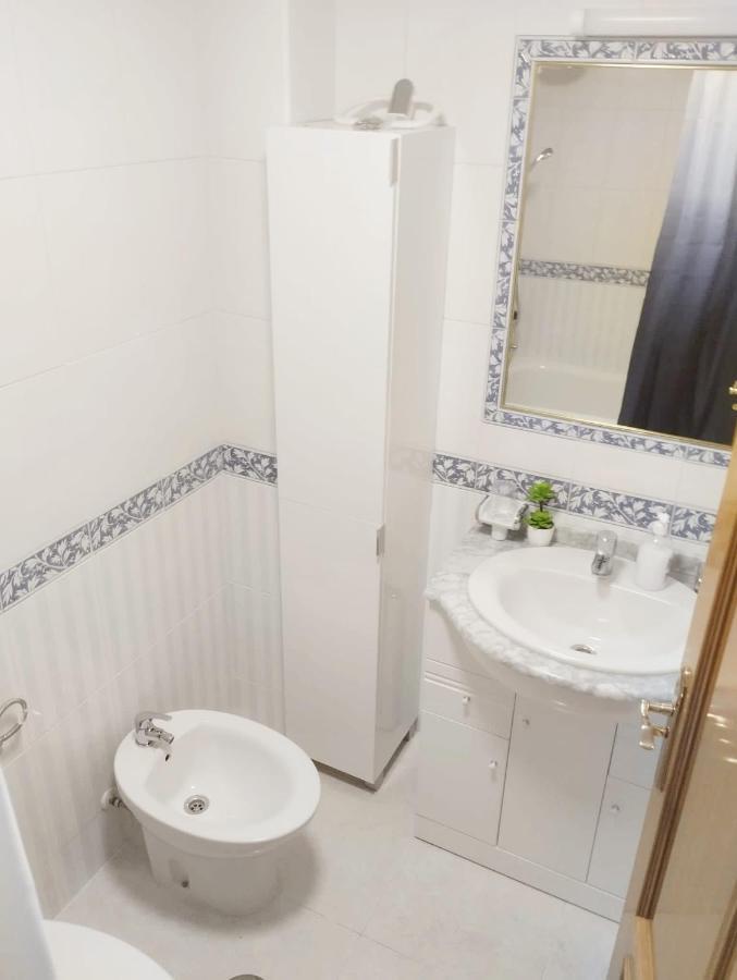 Torrevieja 2 Bedroom Holiday Apartment Bagian luar foto