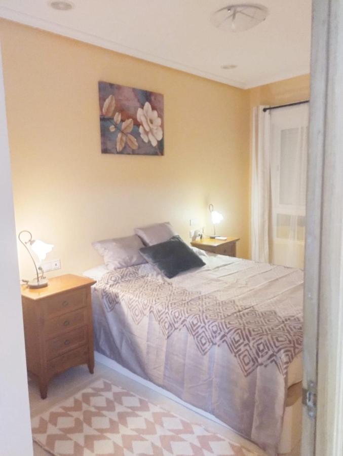 Torrevieja 2 Bedroom Holiday Apartment Bagian luar foto